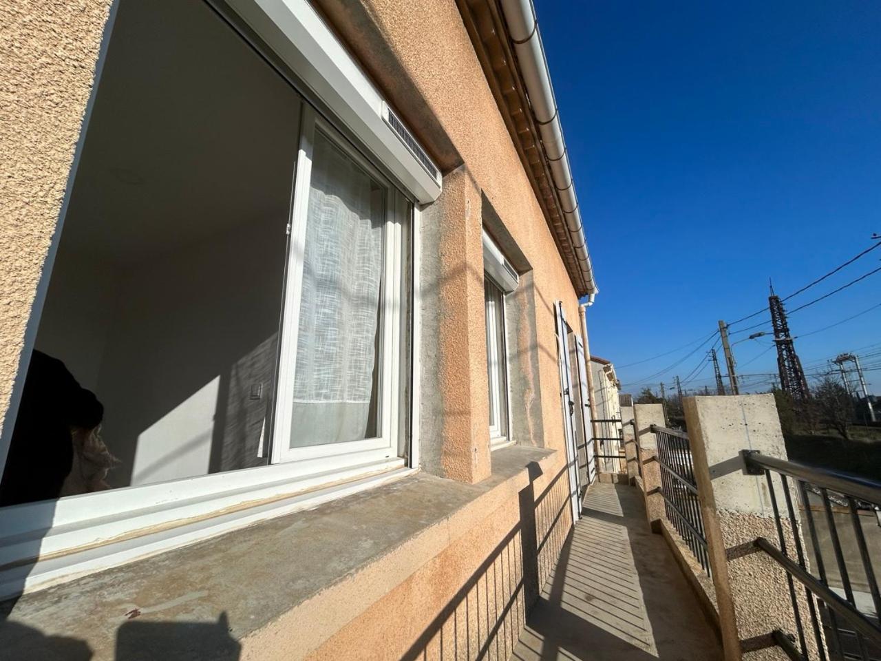 נרבון Appartement Les Voyages De Romane מראה חיצוני תמונה